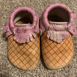 Size 3 ice cream cone soft sole